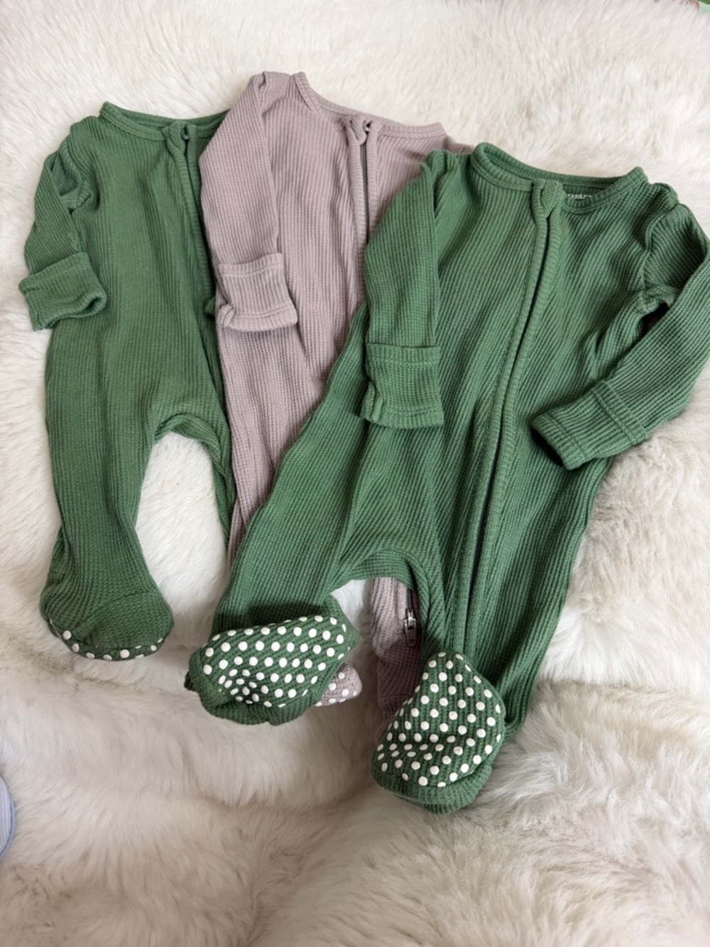 Angel Dear Basics Waffle wash and green footie bundle 0-3 months